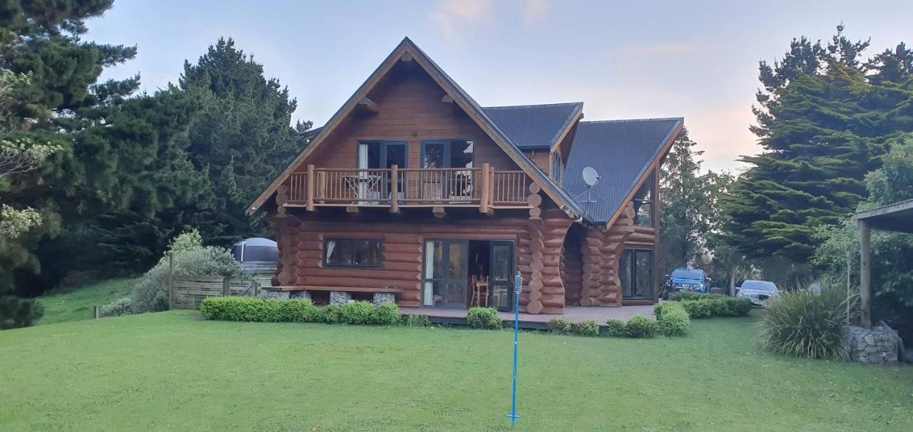 Hilltop Lodge Porirua Εξωτερικό φωτογραφία